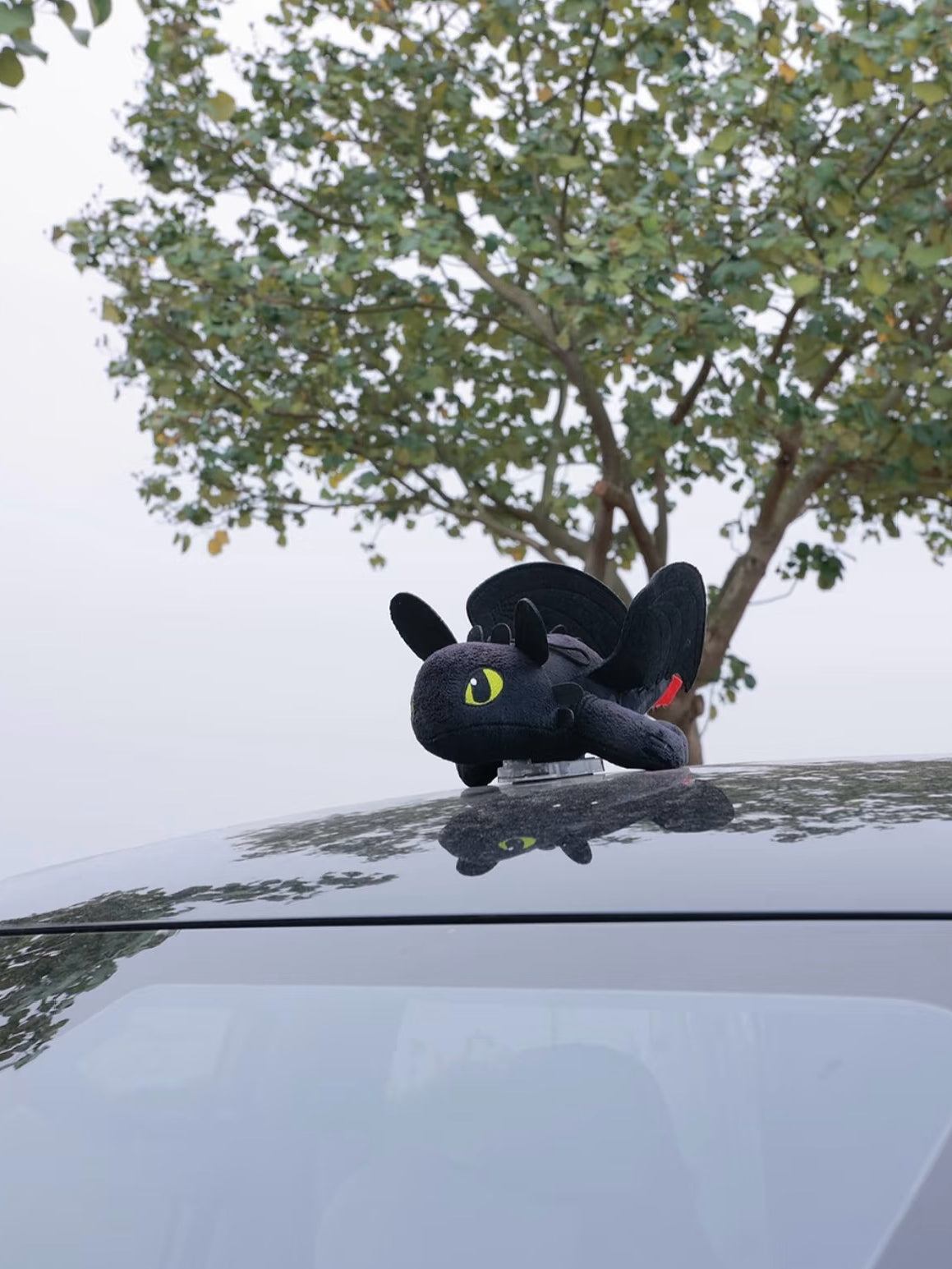 Toothless Car Roof Ornament – Bring Your Ride to Life!