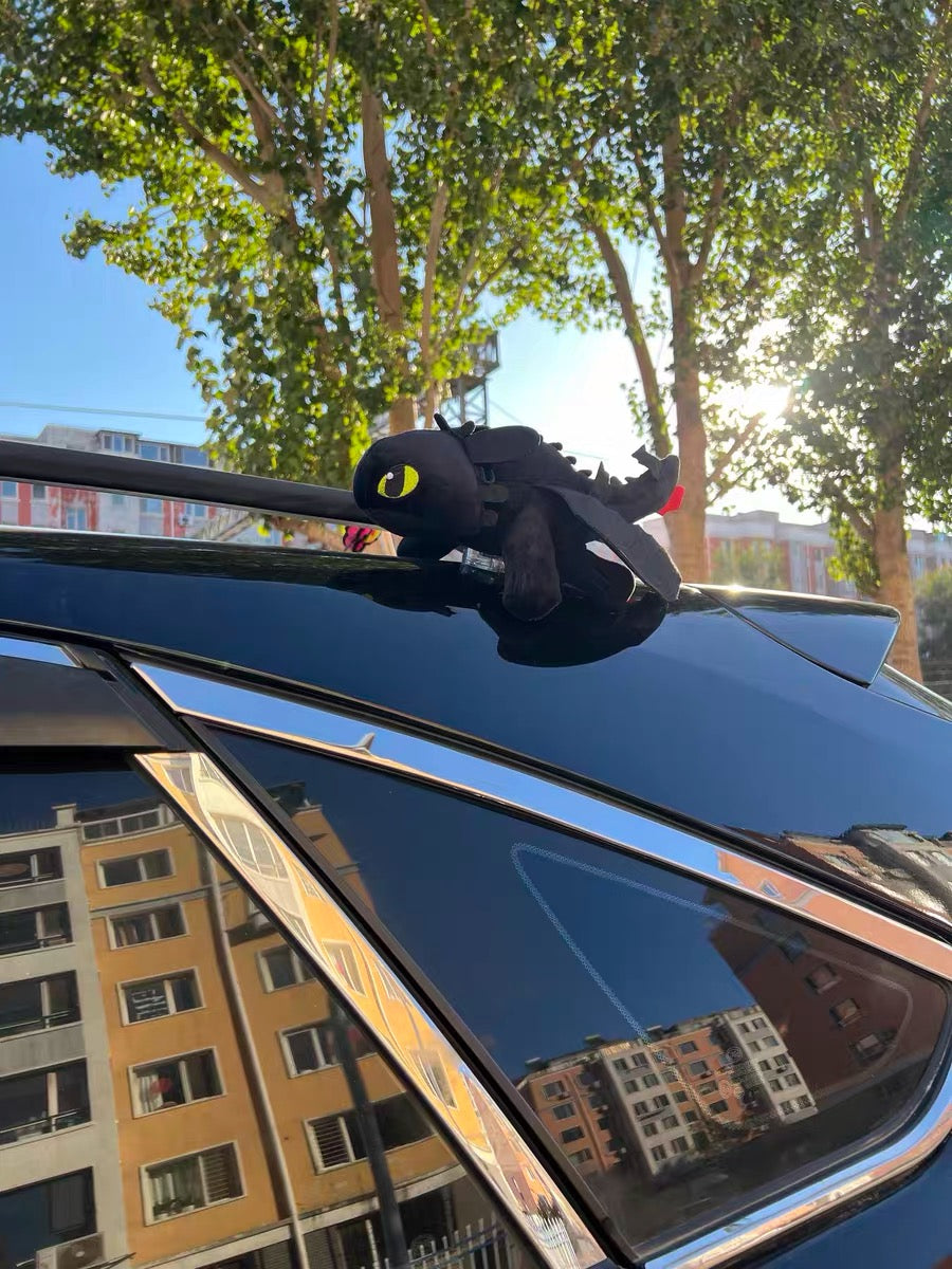 Toothless Car Roof Ornament – Bring Your Ride to Life!