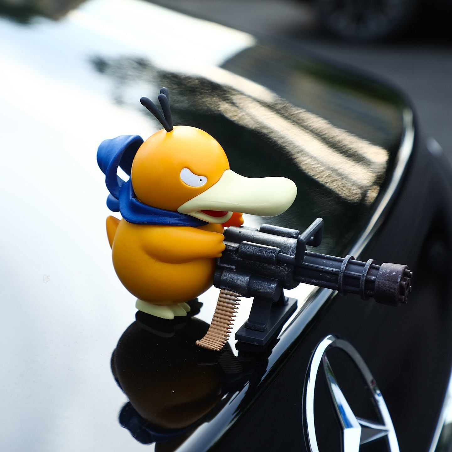 Funny Cartoon Duck Car Hood Ornament – Cool Tactical Style Auto Exterior Decor