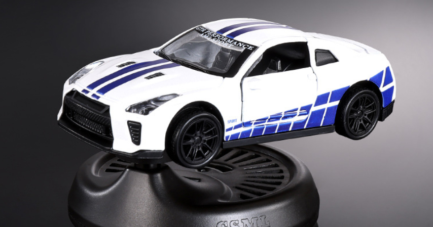 Drifting Alloy Car Air Freshener – Rotating Dashboard Decor