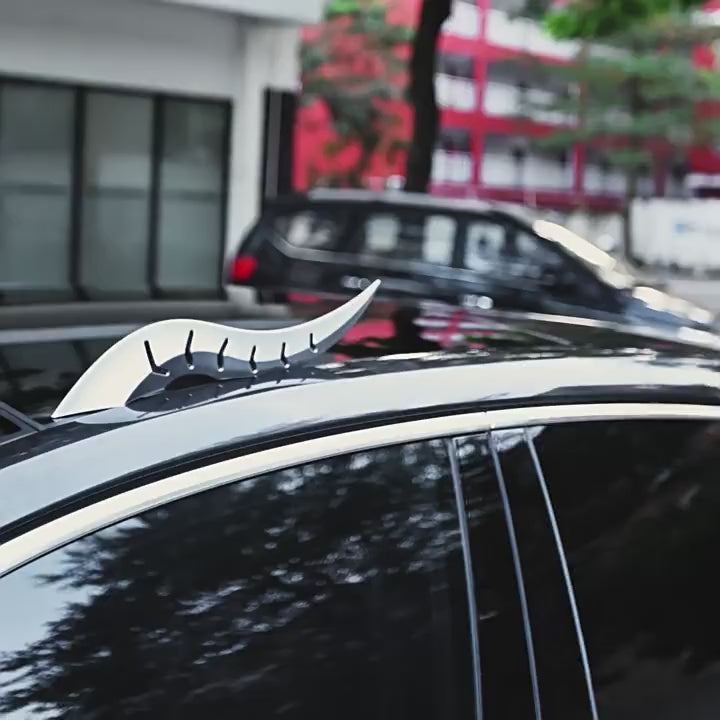 3D Shark Fin Car Roof Decoration – Carbon Fiber Style Exterior Trim Sticker